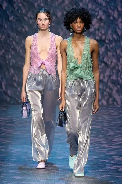 Look 56